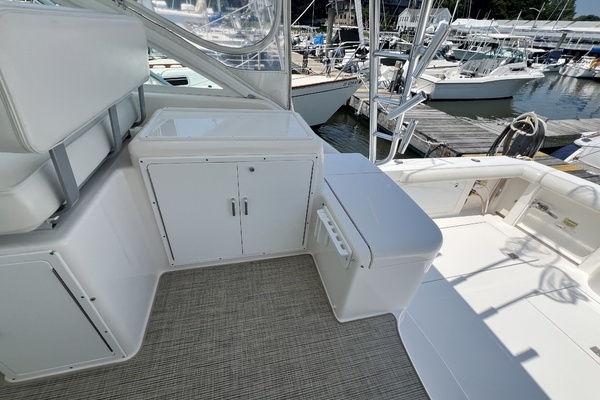 2007 Cabo 35