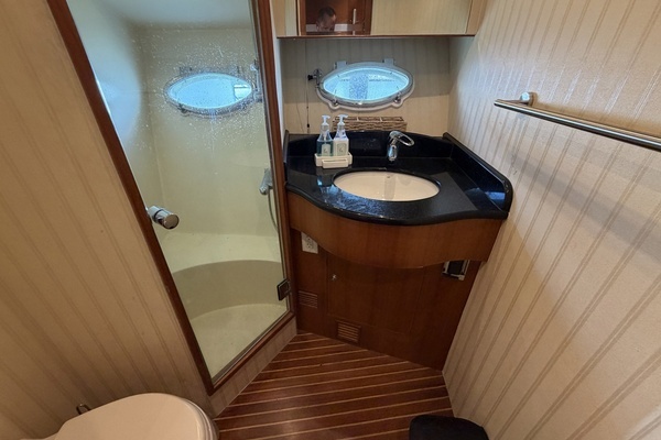 Ocean Alexander  Yacht For Sale