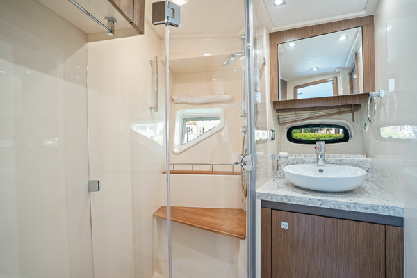 51ft Sea Ray Yacht For Sale