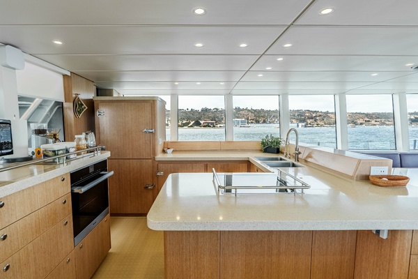 UGLY BETTY  86ft Circa Marine Yacht For Sale