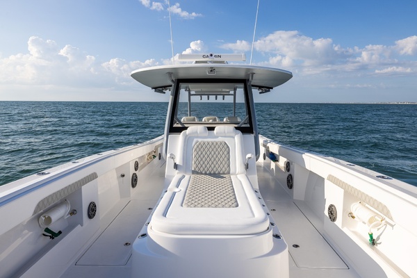 37ft Front Runner Yacht For Sale