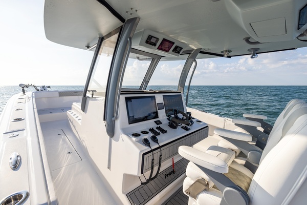 37ft Front Runner Yacht For Sale