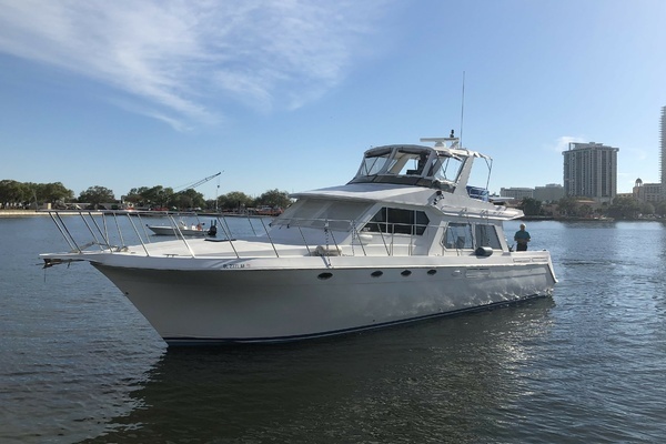 1999 Navigator 53
