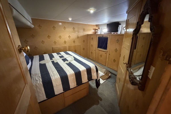 ODYSSEY 53ft Navigator Yacht For Sale