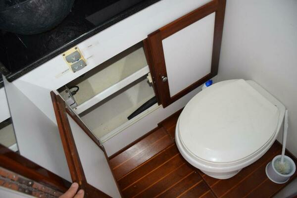 Freshwater Electric Head, Storage Beneath Vanity