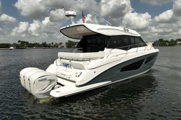 42ft Regal Yacht For Sale