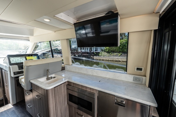Regal 42 XO Yacht For Sale