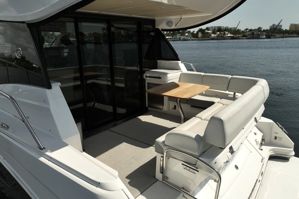 42ft Regal Yacht For Sale