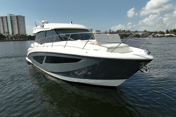 42ft Regal Yacht For Sale