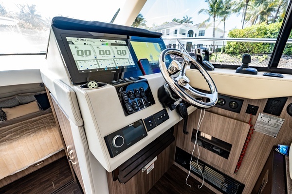 Regal 42 XO Yacht For Sale