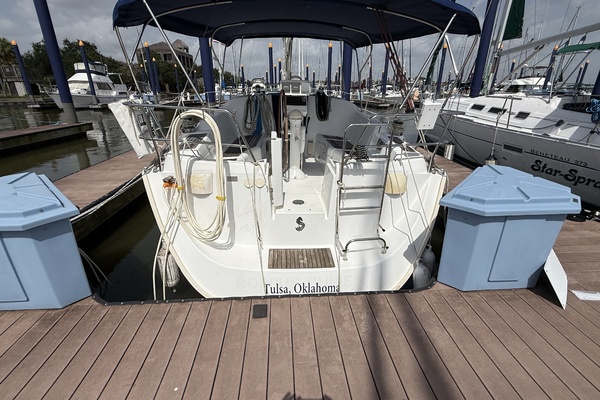 Beneteau 373
