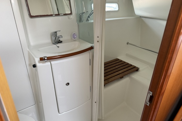 Beneteau 373