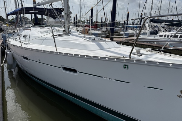 Photo of the 2007 Beneteau 373 "Tulsa Wind"