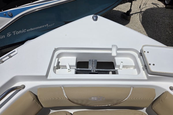21ft Sea Hunt Yacht For Sale