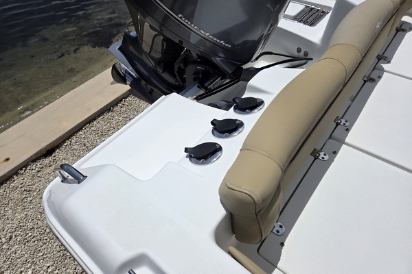 21ft Sea Hunt Yacht For Sale