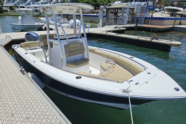 21ft Sea Hunt Yacht For Sale