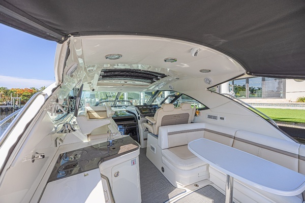 Sea Ray  Yacht For Sale