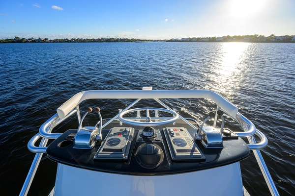Heron s Catch 28ft Lazzara Yachts Yacht For Sale