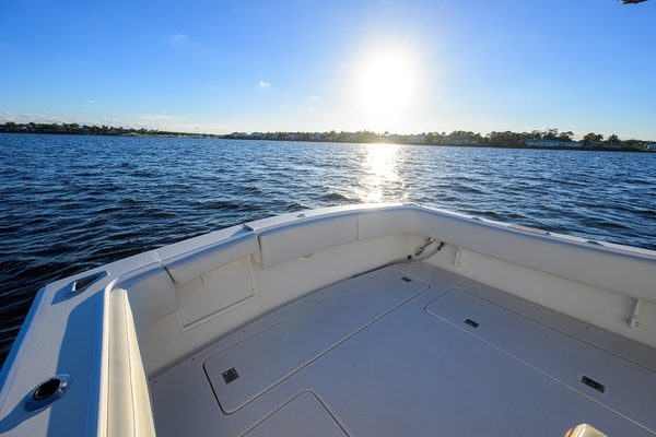 Heron s Catch 28ft Lazzara Yachts Yacht For Sale