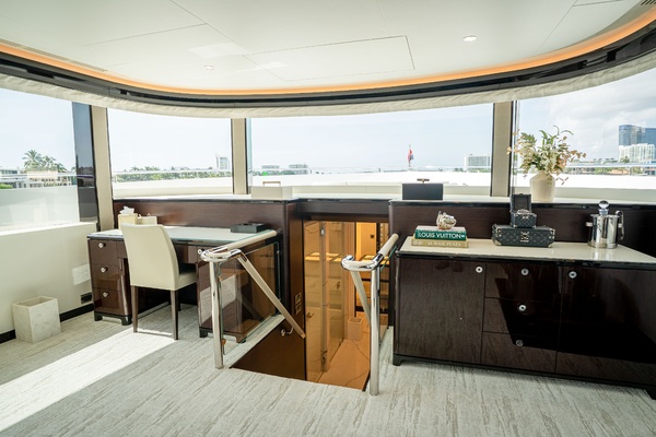 Cool Change  107ft Ocean Alexander Yacht For Sale