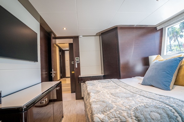Ocean Alexander 32L Yacht For Sale