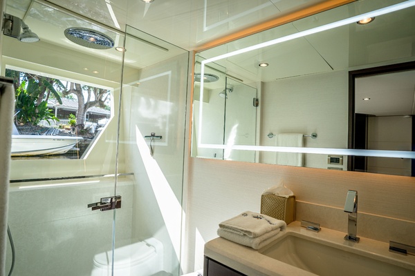 Cool Change  107ft Ocean Alexander Yacht For Sale