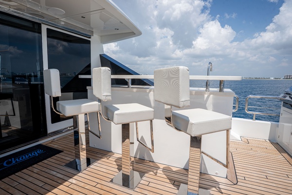 Cool Change  107ft Ocean Alexander Yacht For Sale