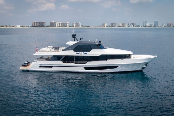 Ocean Alexander 32L Yacht For Sale