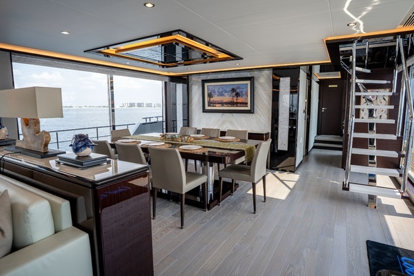 Ocean Alexander 32L Yacht For Sale
