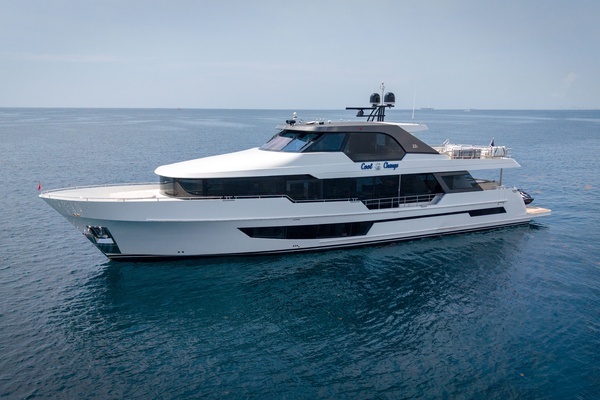 2025 Ocean Alexander 107