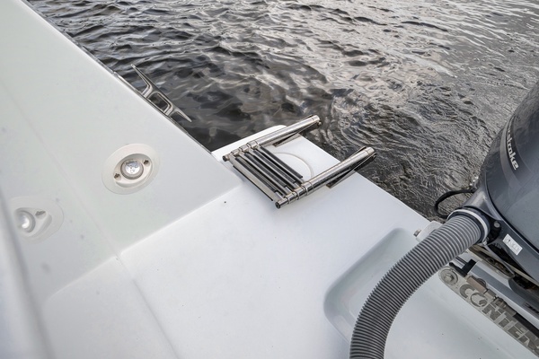 Contender  Yacht For Sale