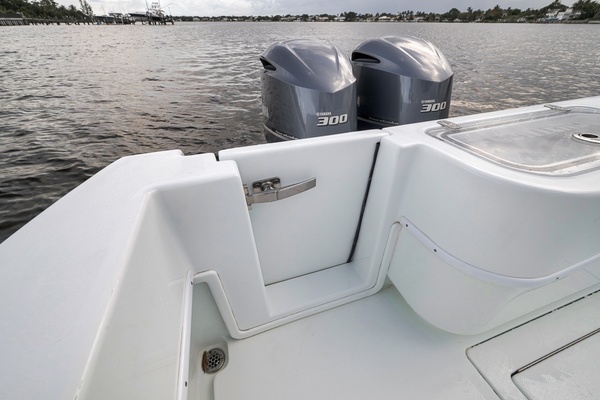 Contender  Yacht For Sale