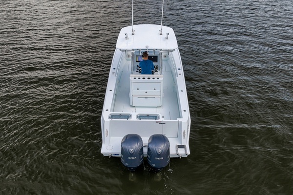 32ft Contender Yacht For Sale