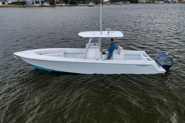 32ft Contender Yacht For Sale
