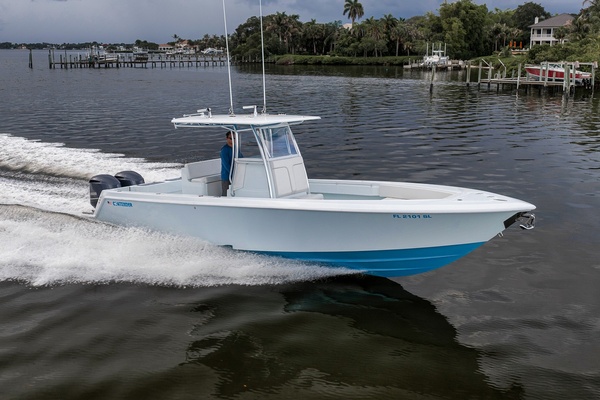 32ft Contender Yacht For Sale