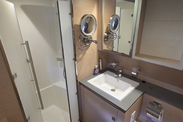 Fountaine Pajot Motor Yacht 44 Yacht For Sale