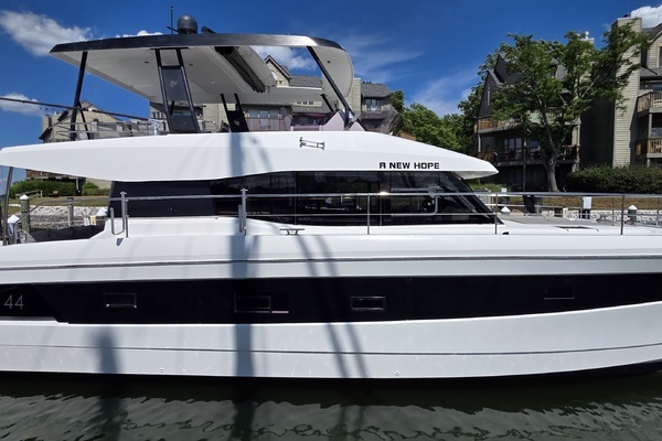 2018 Fountaine Pajot 44