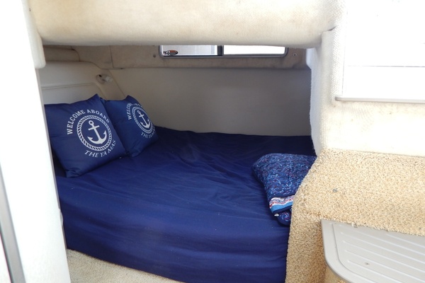 Ya Mas 28ft Maxum Yacht For Sale