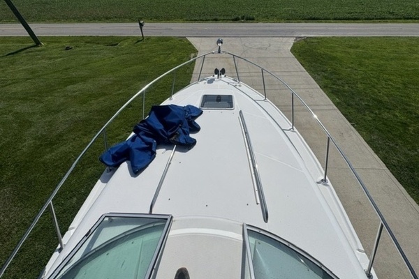 29ft Chaparral Yacht For Sale