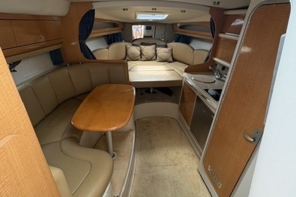29ft Chaparral Yacht For Sale