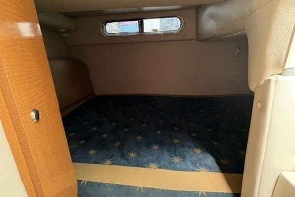 29ft Chaparral Yacht For Sale