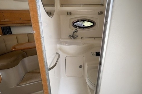 29ft Chaparral Yacht For Sale