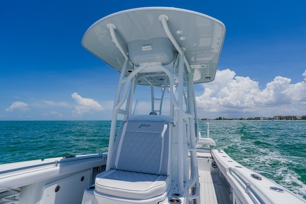 2023 Yellowfin 26
