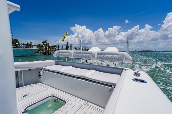 2023 Yellowfin 26