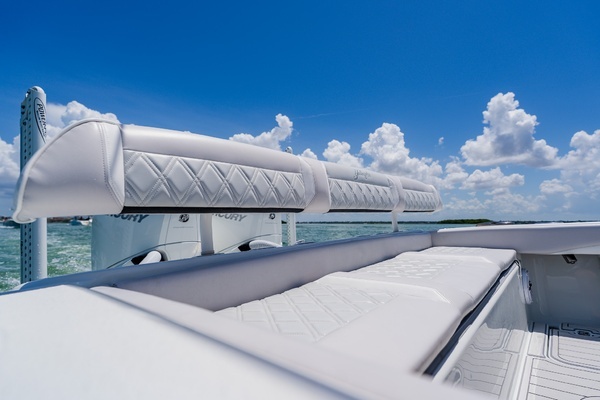 2023 Yellowfin 26