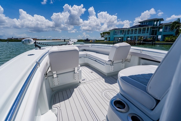 2023 Yellowfin 26