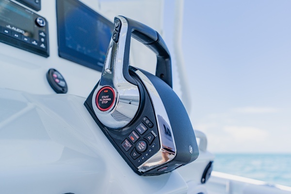 2023 Yellowfin 26