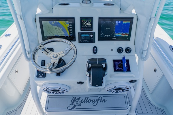 2023 Yellowfin 26