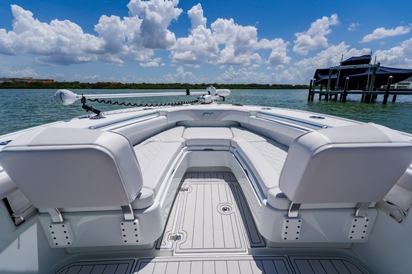 2023 Yellowfin 26