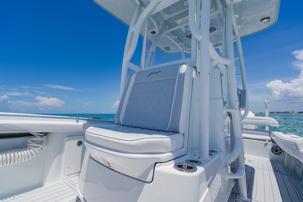 2023 Yellowfin 26